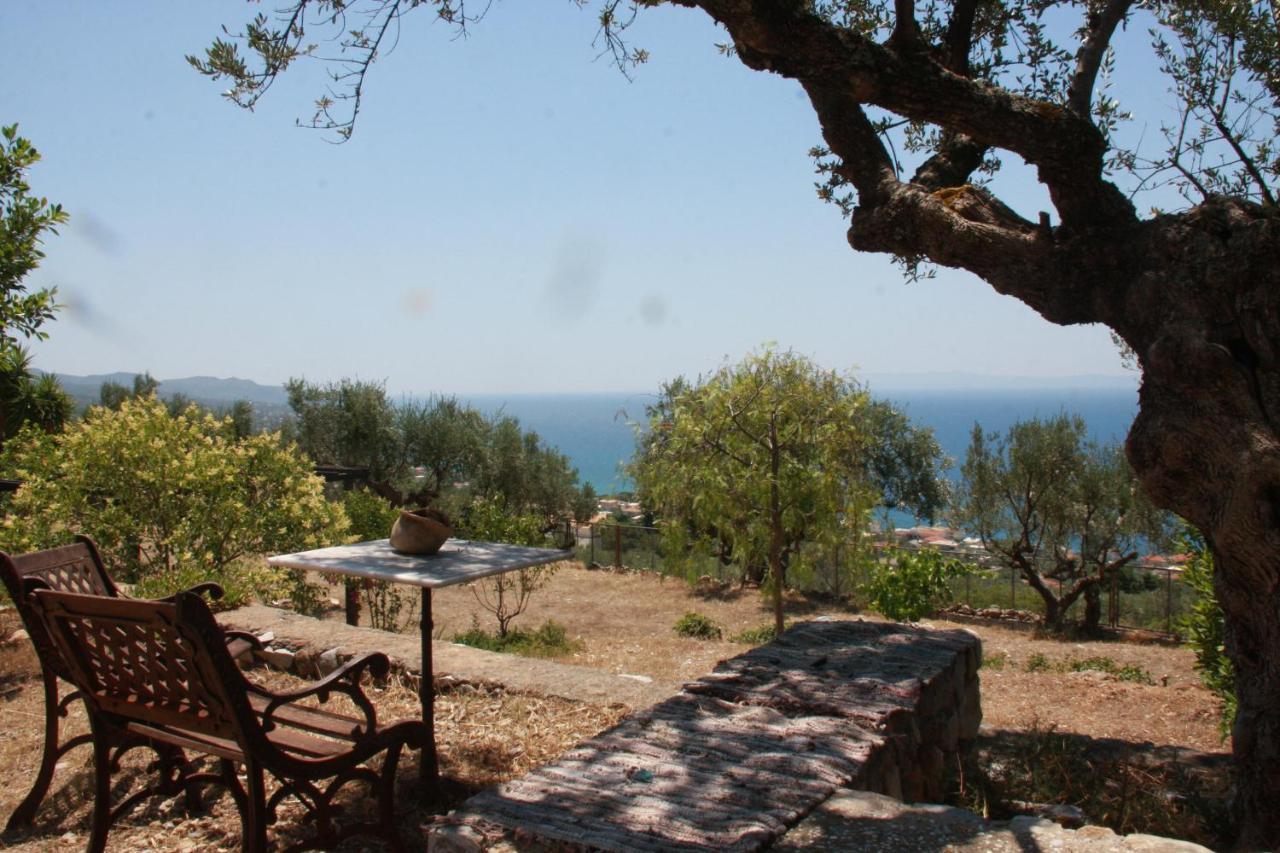 Вилла Sea And Mountain View Каламата Экстерьер фото